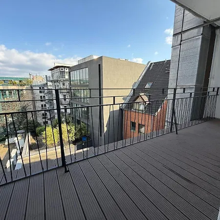 2 Zimmer Luxurioese Wohnung Apartment Cologne
